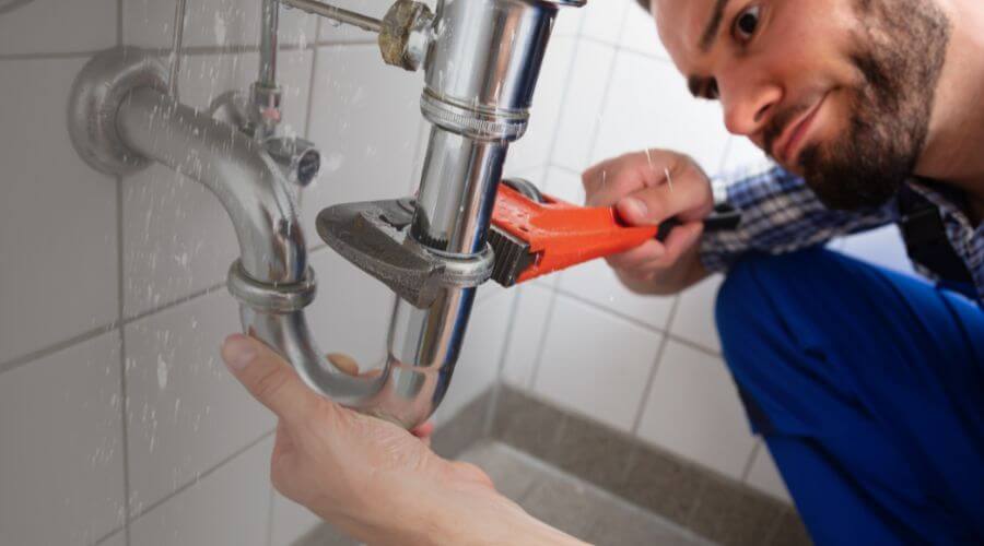 Professional same day plumber services in Holy Cross, IA
